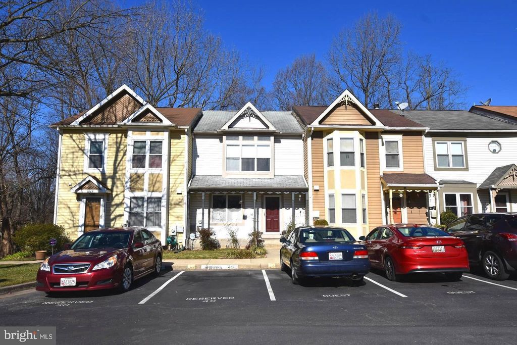 2867 SCHOOLHOUSE CIR, Silver Spring, MD 20902