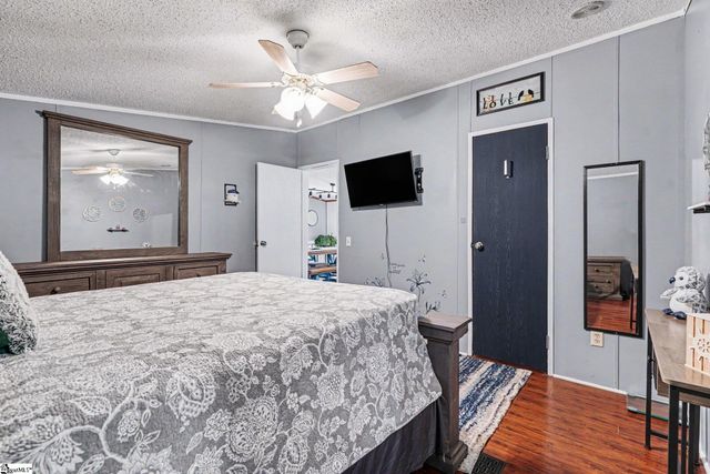 208 Sassafras Drive, Laurens, SC 29360