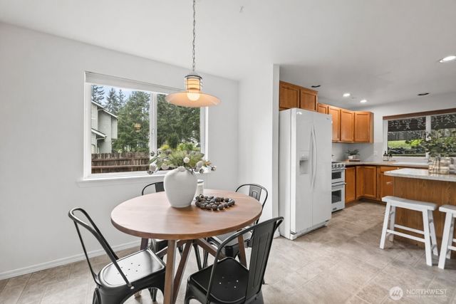 6450 Crossing Place SW, Port Orchard, WA 98367