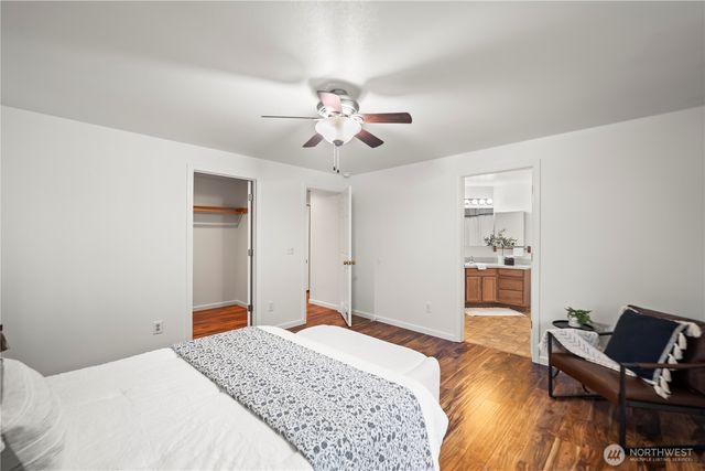 6450 Crossing Place SW, Port Orchard, WA 98367