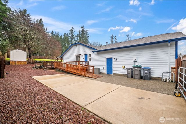 6450 Crossing Place SW, Port Orchard, WA 98367