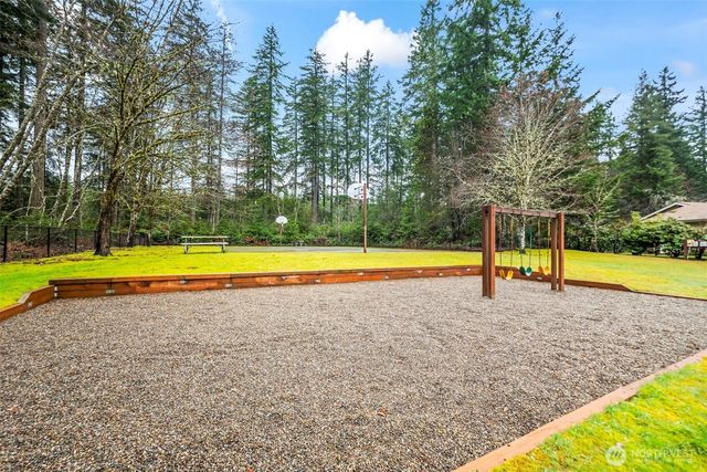 6450 Crossing Place SW, Port Orchard, WA 98367