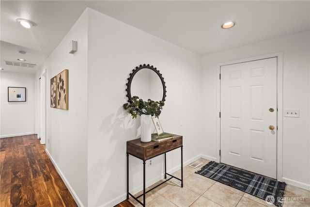 6450 Crossing Place SW, Port Orchard, WA 98367