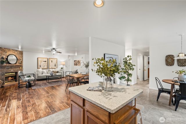 6450 Crossing Place SW, Port Orchard, WA 98367