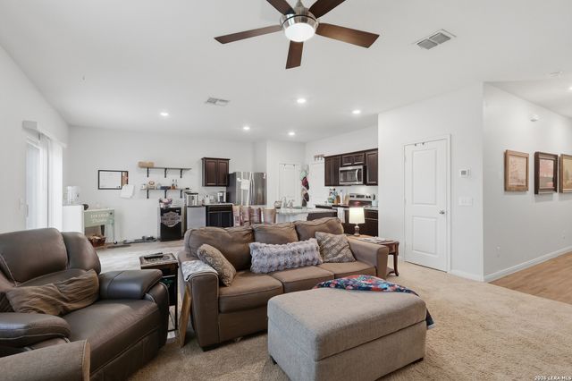 12752 Cygnus, San Antonio, TX 78245