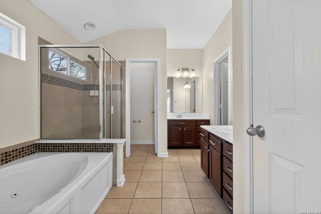 5310 Gemsbuck Chase, San Antonio, TX 78251