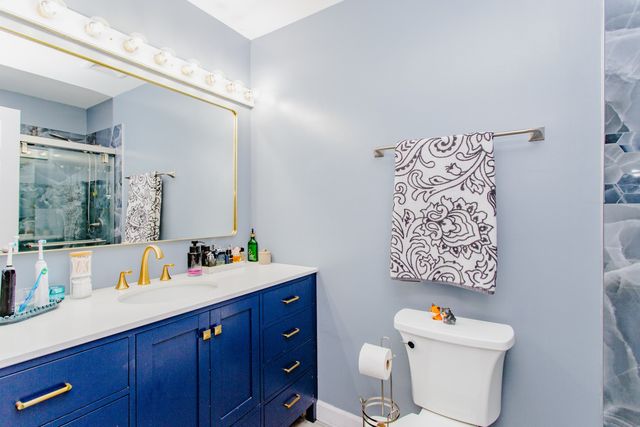 840 DIGHTON Lane, Schaumburg, IL 60173
