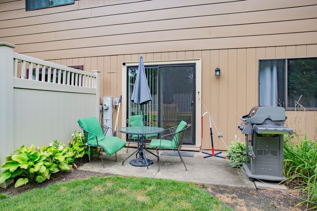 840 DIGHTON Lane, Schaumburg, IL 60173