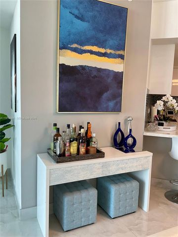 140 S Dixie Hwy 527, Hollywood, FL 33020