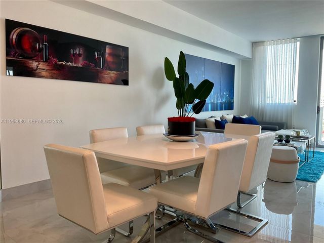 140 S Dixie Hwy 527, Hollywood, FL 33020