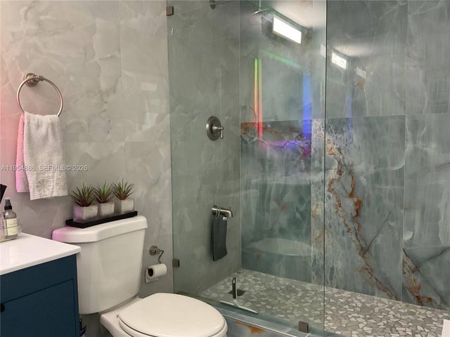 140 S Dixie Hwy 527, Hollywood, FL 33020