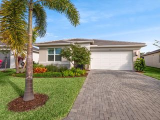 13517 SW Oceanus Boulevard, Port St Lucie, FL 34987