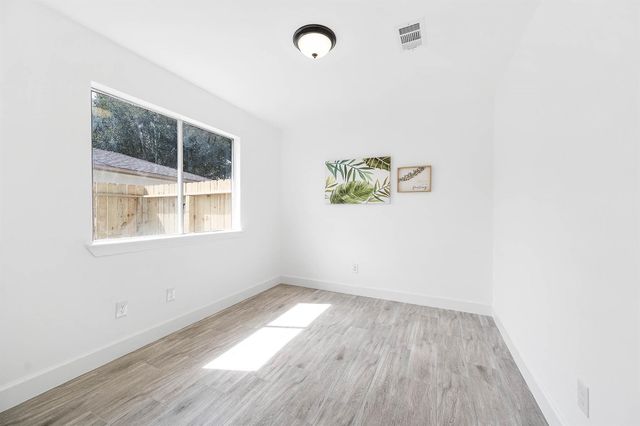 5130 Riverwood Drive, Richmond, TX 77469