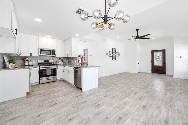 5130 Riverwood Drive, Richmond, TX 77469