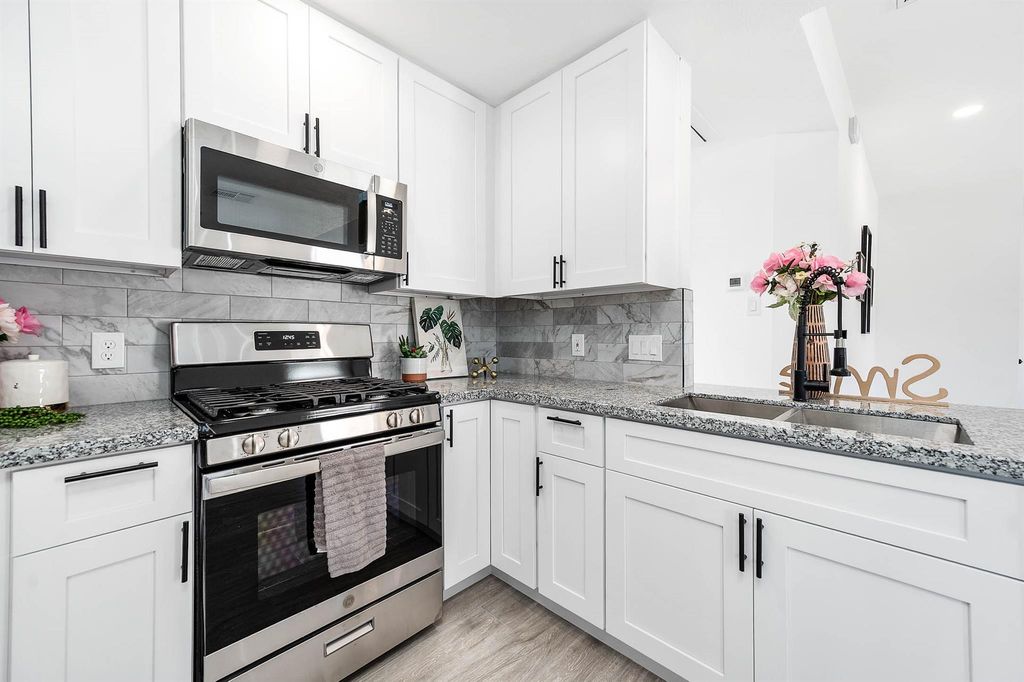 5130 Riverwood Drive, Richmond, TX 77469