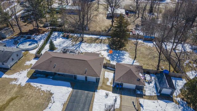 707 SUNSET DRIVE, Redgranite, WI 54970