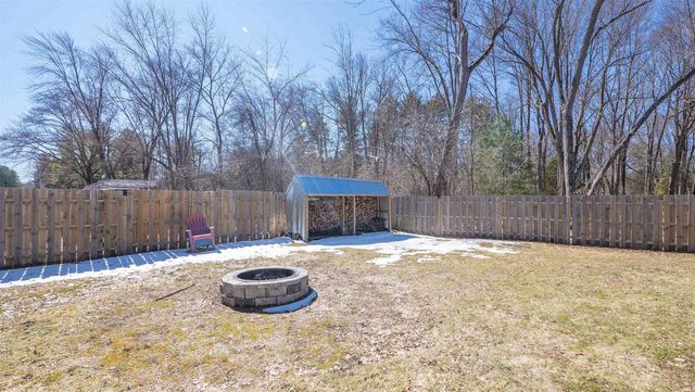 707 SUNSET DRIVE, Redgranite, WI 54970