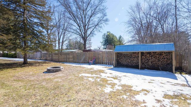 707 SUNSET DRIVE, Redgranite, WI 54970