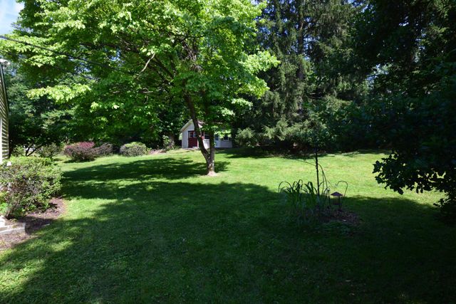 4 CAROL LN, Berwyn, PA 19312