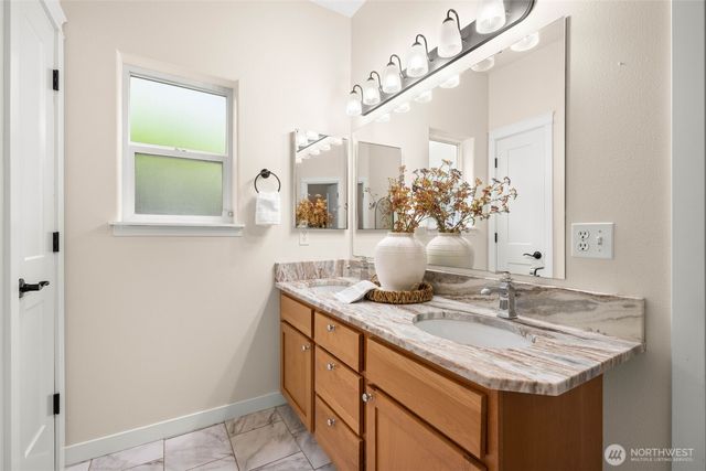 22701 Briarwood Court SE, Yelm, WA 98597
