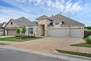 135 Independence DR, Kyle, TX 78640