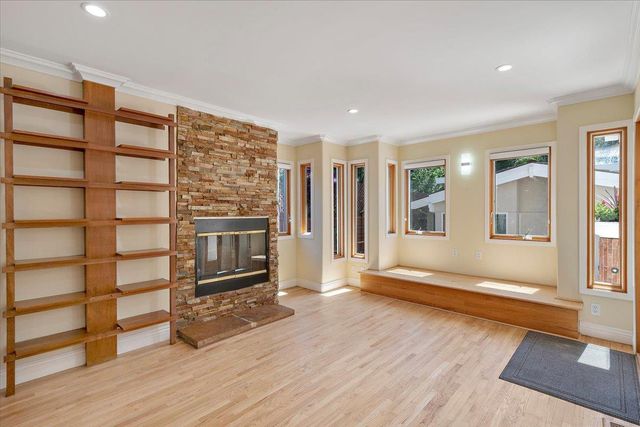 148 Kingsley Avenue, Palo Alto, CA 94301
