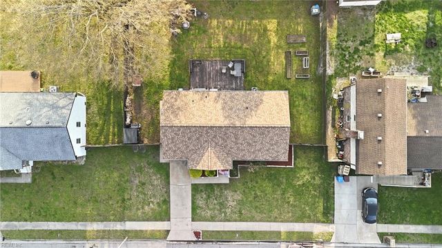 3227 Troy LN, Chesapeake, VA 23323