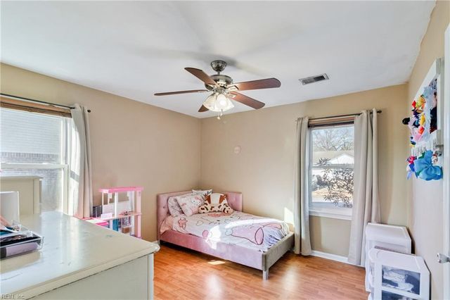 3227 Troy LN, Chesapeake, VA 23323