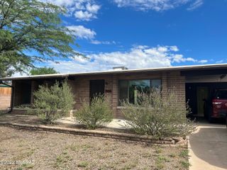 1504 S Shannon Road, Tucson, AZ 85713