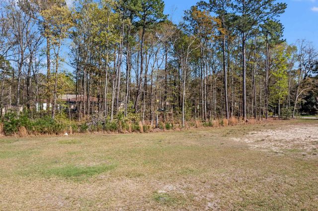 512 Coaxum Road, Mount Pleasant, SC 29464