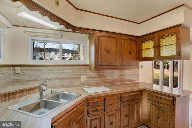 5924 DEVONSHIRE HEIGHTS RD, Harrisburg, PA 17112