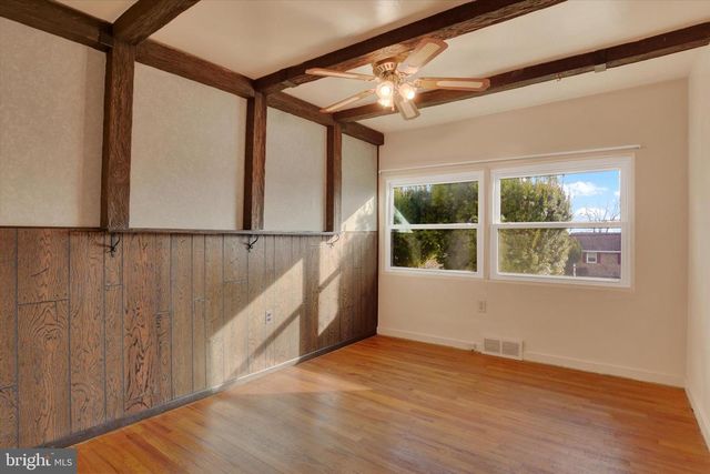 5924 DEVONSHIRE HEIGHTS RD, Harrisburg, PA 17112