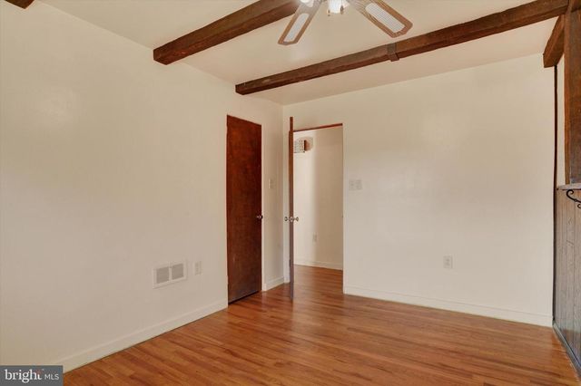 5924 DEVONSHIRE HEIGHTS RD, Harrisburg, PA 17112