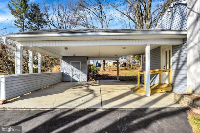 5924 DEVONSHIRE HEIGHTS RD, Harrisburg, PA 17112