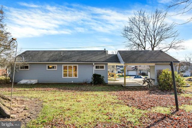 5924 DEVONSHIRE HEIGHTS RD, Harrisburg, PA 17112