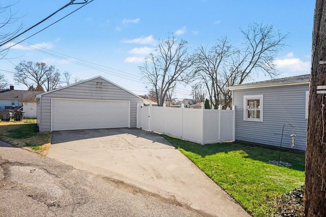 112 Gage Avenue, Elkhart, IN 46514