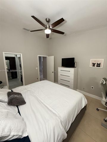 19231 NW 67th Place, Hialeah, FL 33015