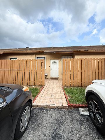 19231 NW 67th Place, Hialeah, FL 33015