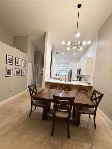 19231 NW 67th Place, Hialeah, FL 33015