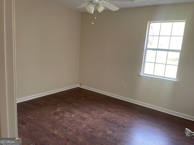 40 Woods Creek Court, Covington, GA 30016