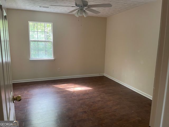 40 Woods Creek Court, Covington, GA 30016