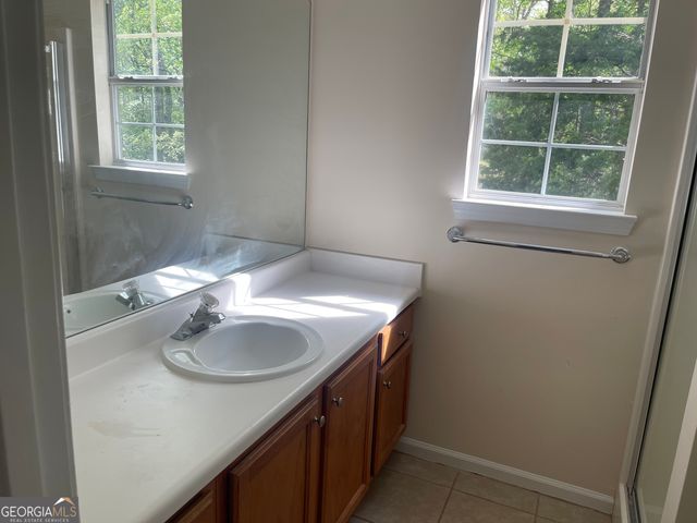 40 Woods Creek Court, Covington, GA 30016