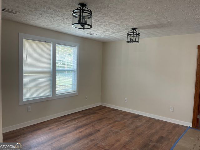 40 Woods Creek Court, Covington, GA 30016