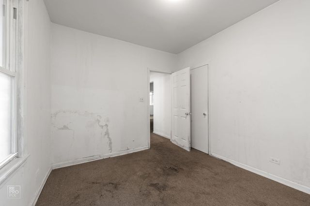 8234 S Kimbark Avenue, Chicago, IL 60619