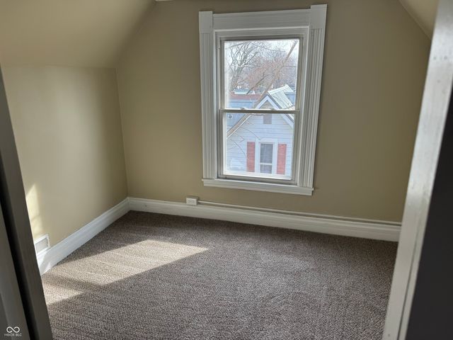 904 W Wabash Avenue, Crawfordsville, IN 47933