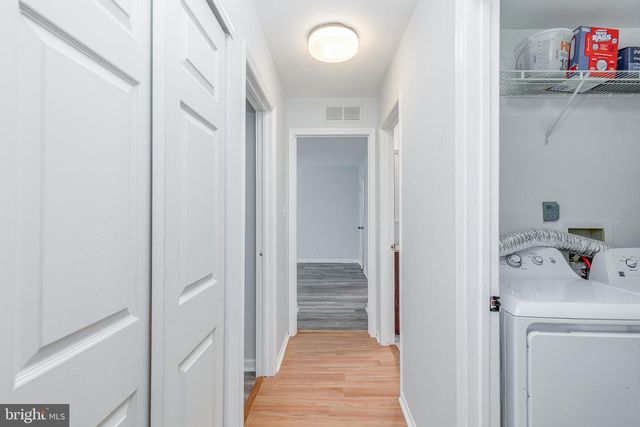 1804B DENHAM CT, Mount Laurel, NJ 08054