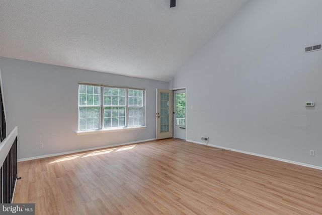 1804B DENHAM CT, Mount Laurel, NJ 08054