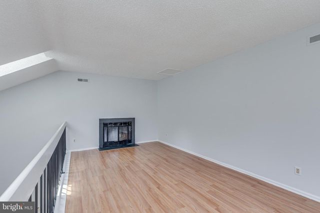 1804B DENHAM CT, Mount Laurel, NJ 08054