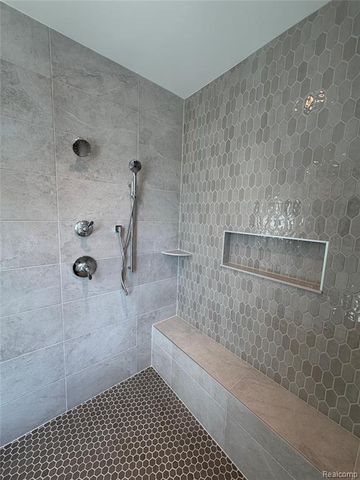 407 S Center Street 29, Northville, MI 48167