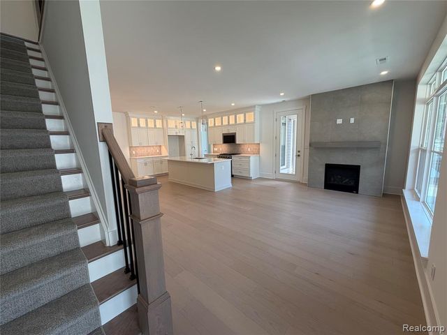 407 S Center Street 29, Northville, MI 48167